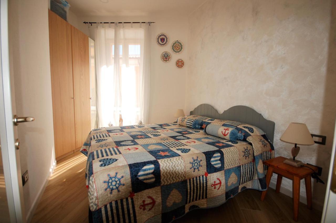 Appartamento Azzurra La Maddalena  Ngoại thất bức ảnh